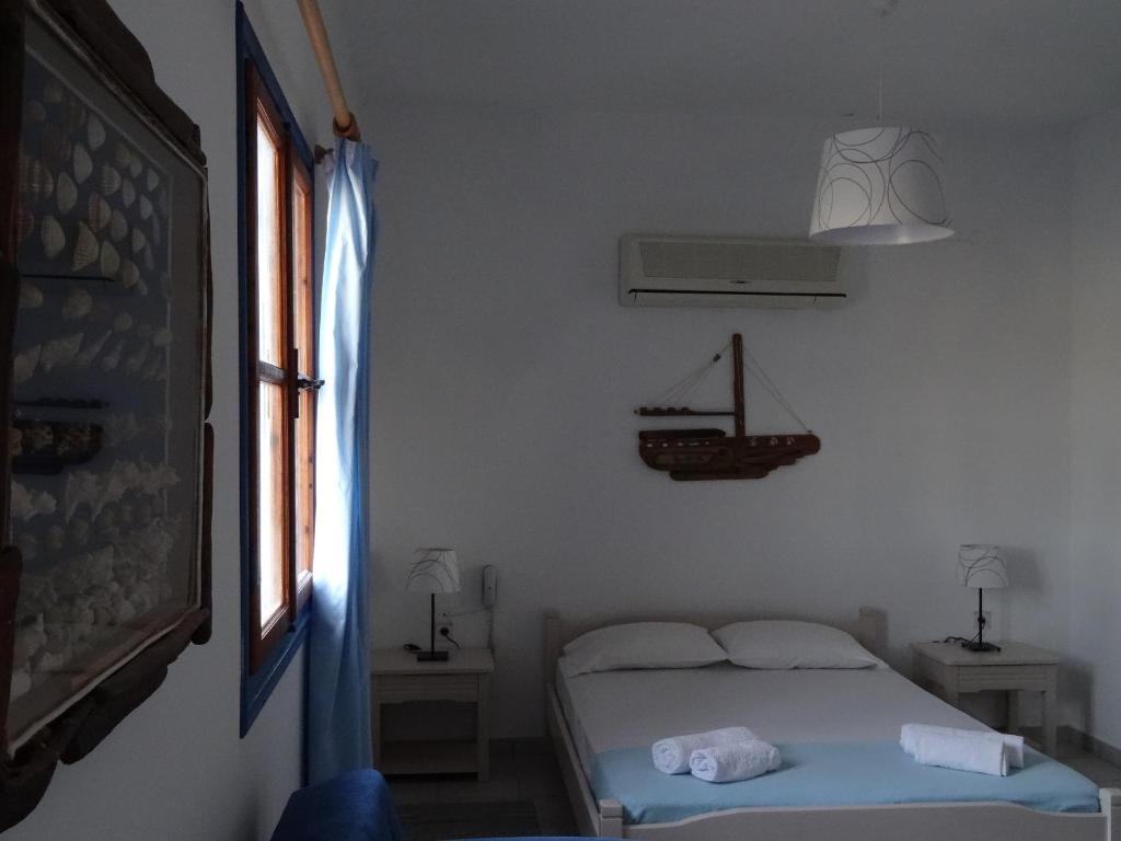 Agnanti Hotel Adamantas  Habitación foto